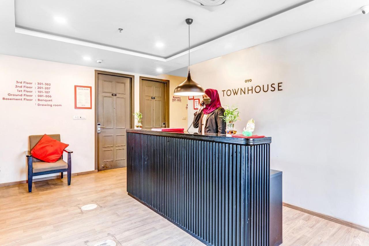 Super Townhouse 139 Ashiyana Smriti Upvan Near Emerald Mall Lucknow Bijnaur Exterior foto